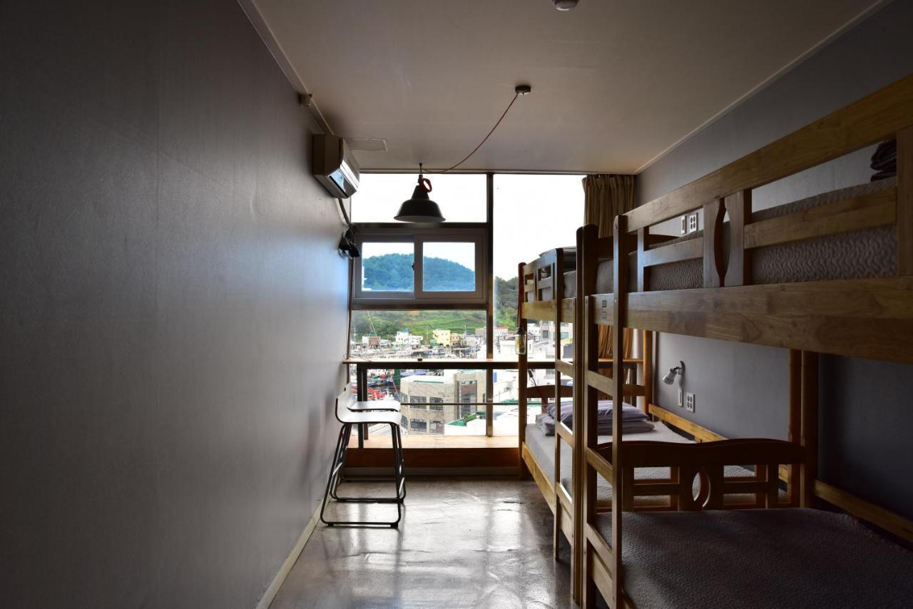 Lifeguesthouse Tongyeong Esterno foto
