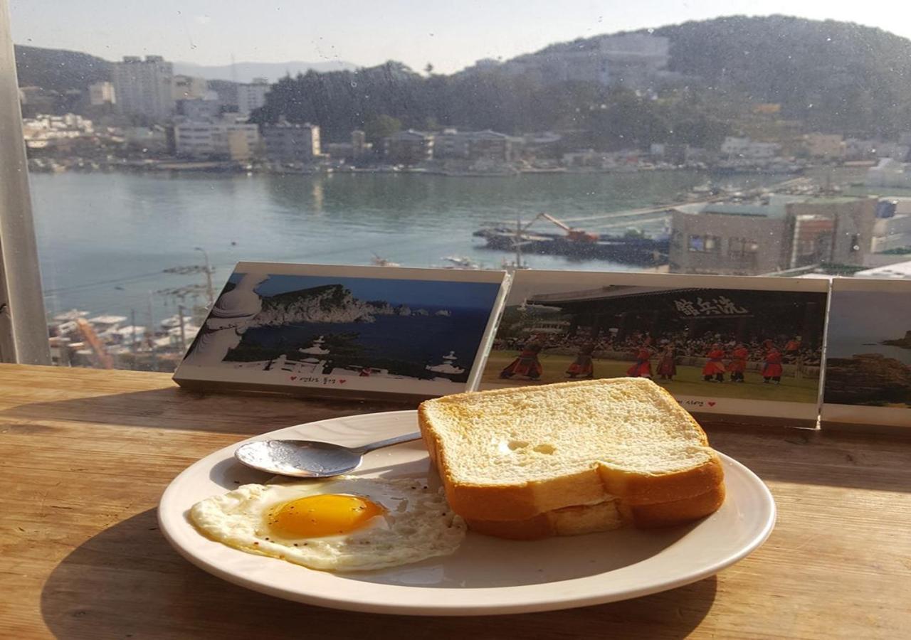 Lifeguesthouse Tongyeong Esterno foto