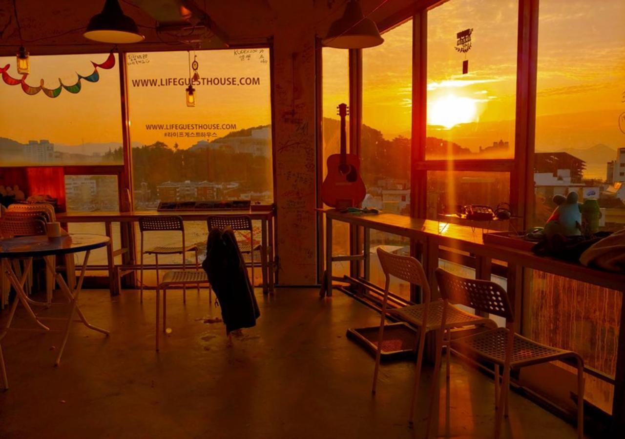 Lifeguesthouse Tongyeong Esterno foto